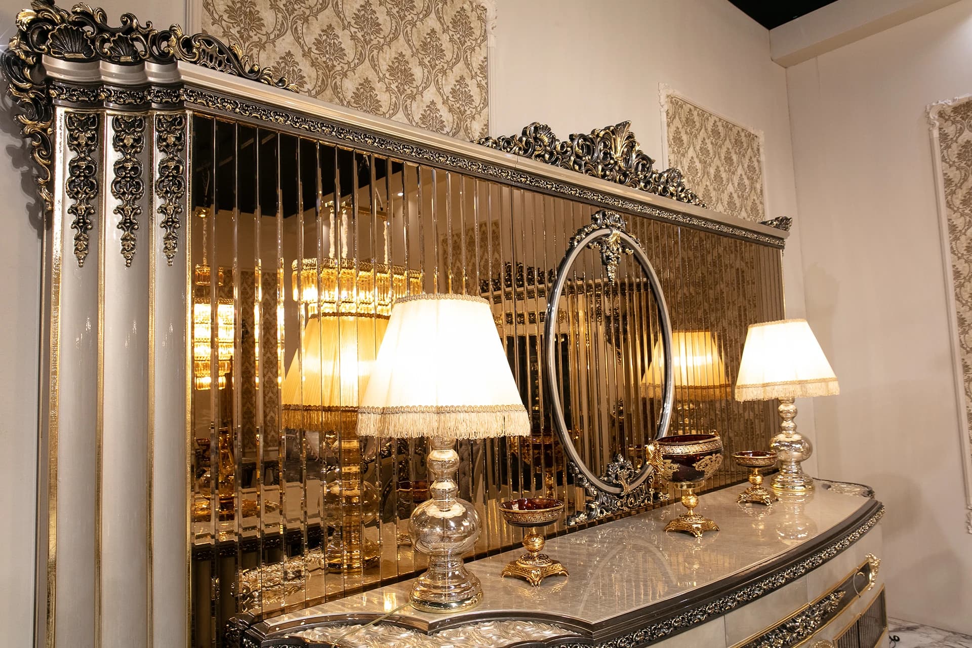 Versace Klasik Yemek Odası Takımı